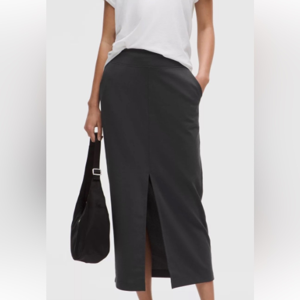 Lululemon black pixie skirt maxi